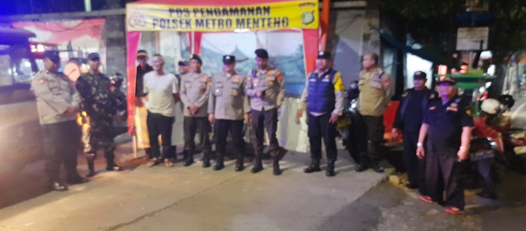 Patroli Cipkon Menteng Kawal Keamanan Perbatasan Kwitang–Kalipasir di Malam Hari
