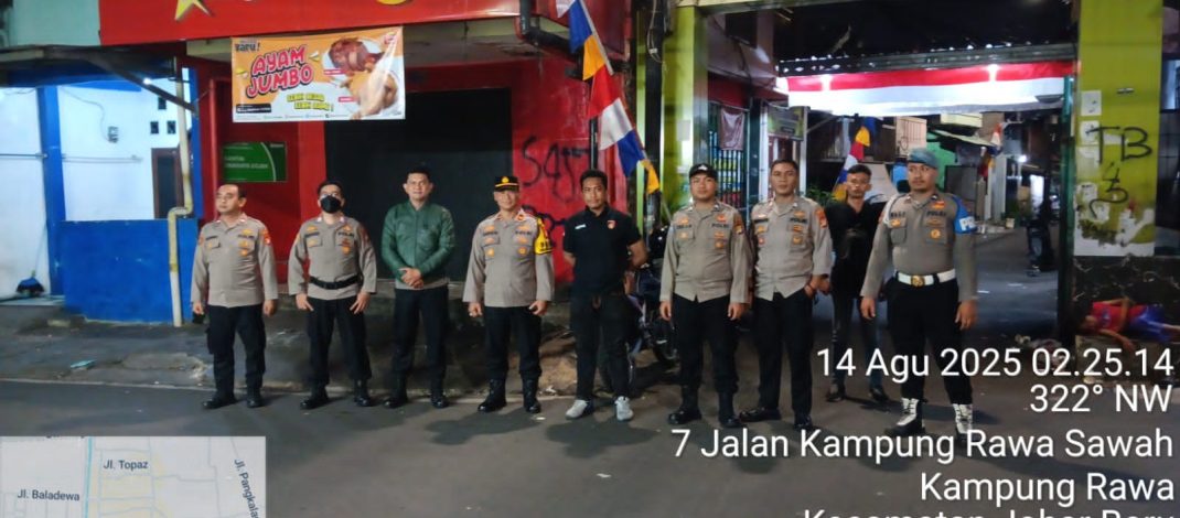 Jaga Kamtibmas, Polisi Lakukan Patroli Mobile di Wilayah Johar Baru