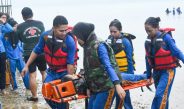 Kodaeral IX Ambon Beri Pelatihan Evakuasi Medis Laut Kepada Mahasiswa S1 Keperawatan STIKES Maluku Husada