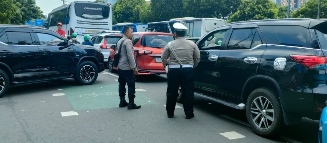 Patko 1051 Pengaturan Lalu lintas Di Jalan Veteran II, Memastikan Rangkaian HUT RI Ke 80 di Istana Negara Berjalan Kondusif