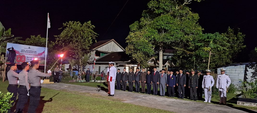 Komandan Pangkalan TNI AL Dabo Singkep Pimpin Upacara AKRS