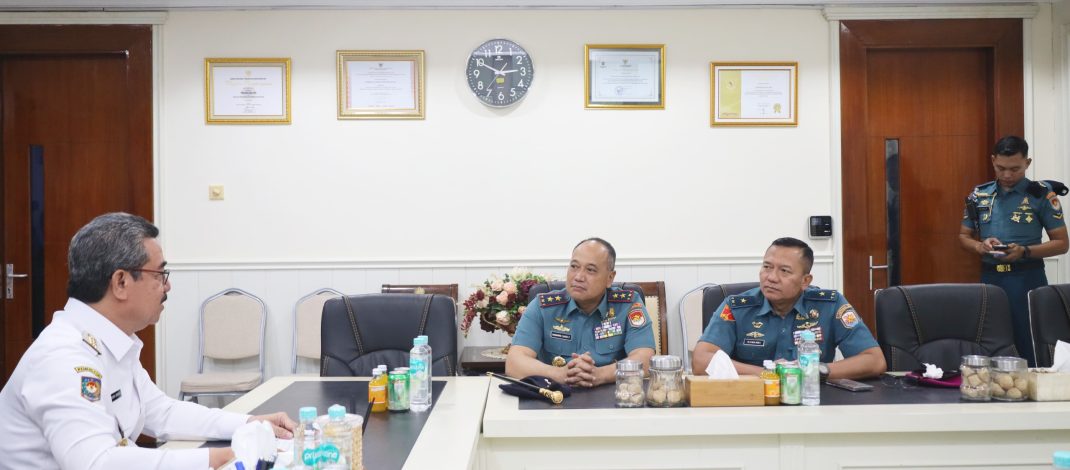 Komandan Kodaeral IX Laksanakan Courtesy Call Ke Gubernur Maluku